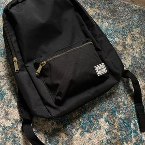 Hershel all black backpack. Med size.